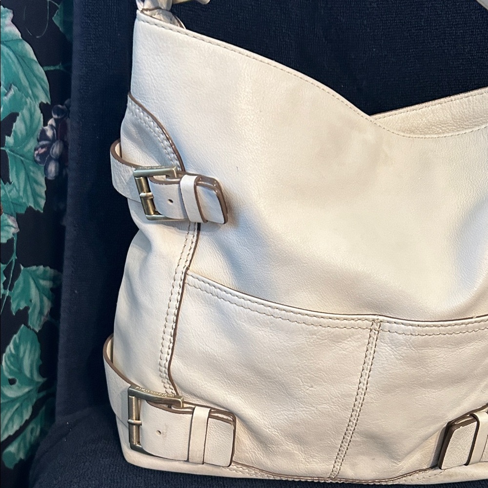 Michael Kors Cream Leather Shoulder Bag with Buckles - Picture 3 of 13